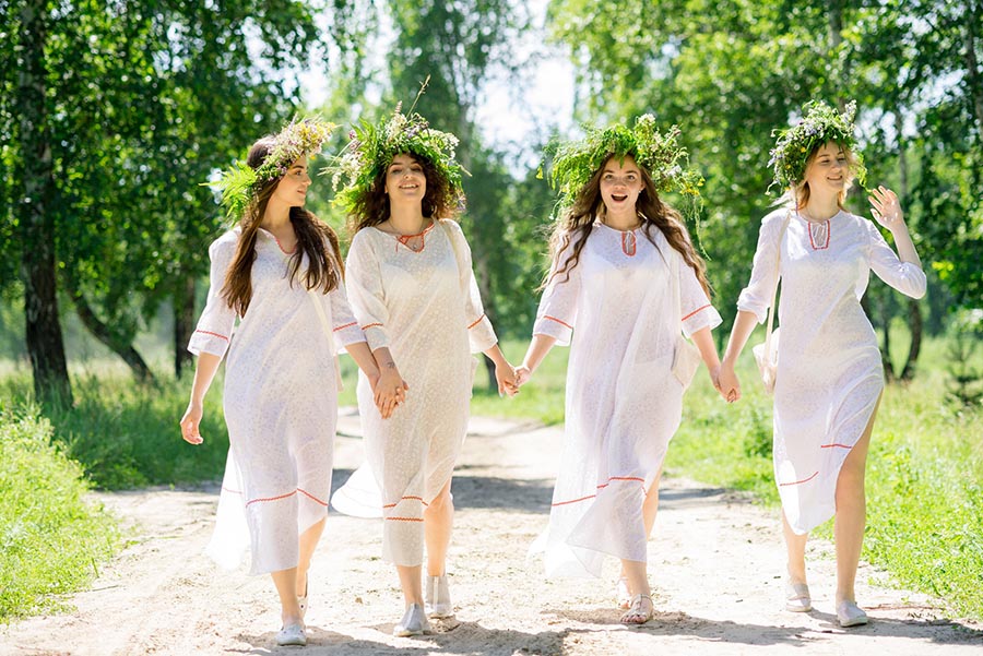 Slavic girls in Juian