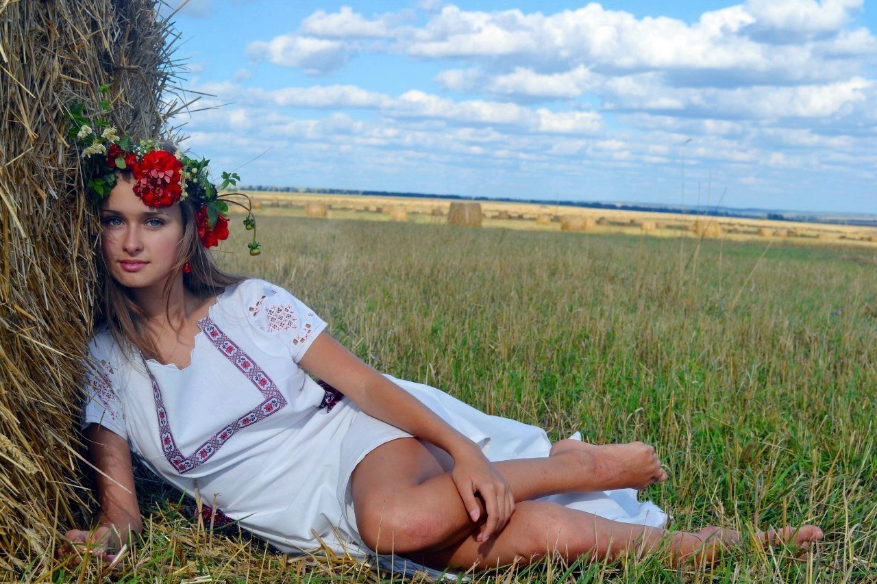 Slavic girls in Juian