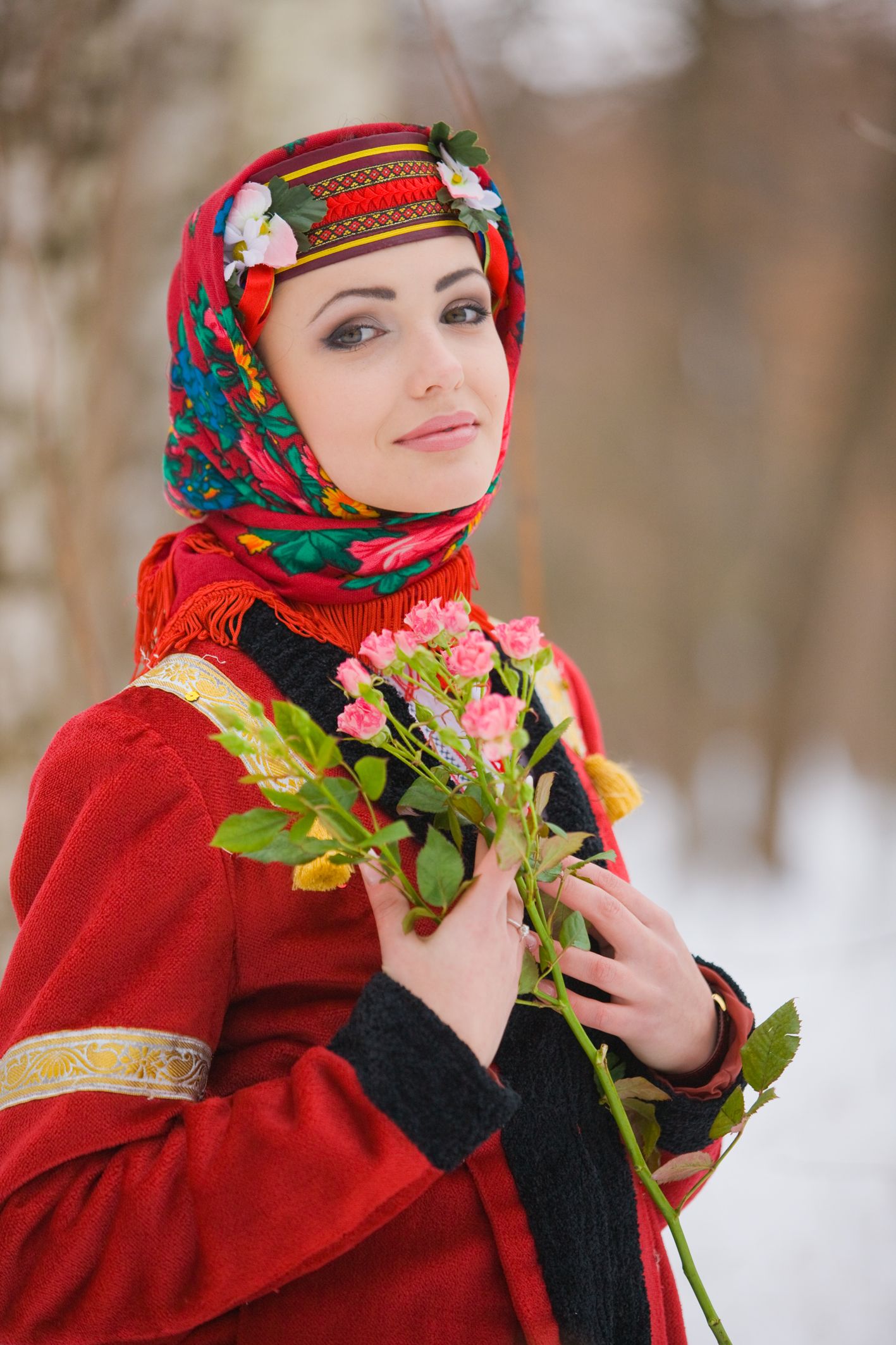 Sexy girl Girls in Slavic costumes in Juian